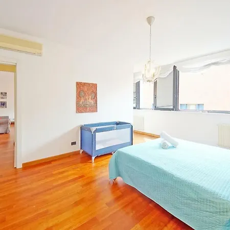 Dolcevita N 329 Апартаменты Венеция